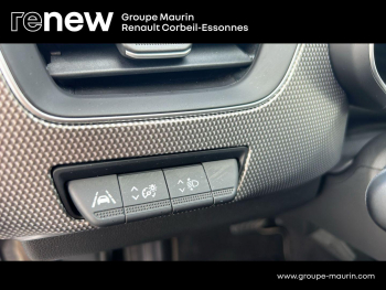 Photo 18 du bon plan RENAULT Arkana 1.6 E-Tech hybride 145ch Techno -22 occasion à 21190 €