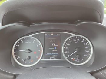 Photo 8 du bon plan NISSAN Micra 1.0 IG-T 92ch N-Sport occasion à 14390 €