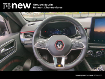 Photo 17 du bon plan RENAULT Arkana 1.6 E-Tech hybride 145ch RS Line Fast Track occasion à 21999 €