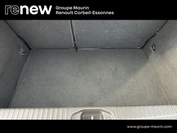 Photo 11 du bon plan RENAULT Clio 1.6 E-Tech hybride 145ch Techno occasion à 15390 €