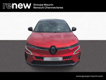 Photo 2 du bon plan RENAULT Megane E-Tech Electric EV60 220ch Iconic super charge occasion à 27990 €