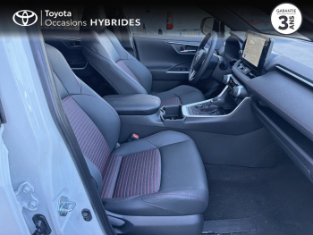 Photo 6 du bon plan TOYOTA RAV4 2.5 Hybride Rechargeable 306ch Design Business AWD-i MY25 occasion à 49990 €