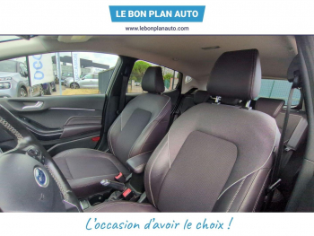 Photo 18 du bon plan FORD Fiesta 1.0 EcoBoost 125ch Stop&Start Vignale 5p Euro6.2 occasion à 10480 €