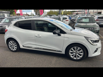 Photo 4 du bon plan RENAULT Clio 1.6 E-Tech hybride 145ch Evolution occasion à 16490 €