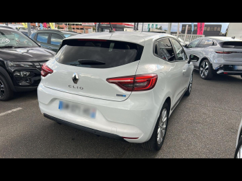 Photo 5 du bon plan RENAULT Clio 1.6 E-Tech hybride 145ch Evolution occasion à 16490 €