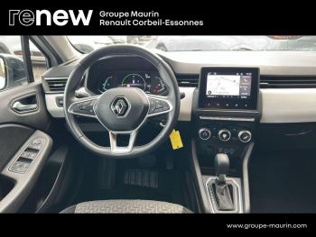 Photo 13 du bon plan RENAULT Clio 1.6 E-Tech hybride 145ch Evolution occasion à 16490 €