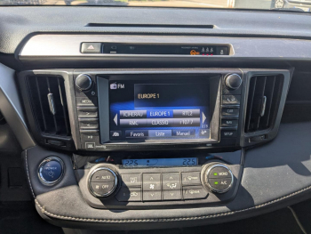 Photo 11 du bon plan TOYOTA RAV4 197 Hybride Collection 2WD CVT occasion à 22490 €