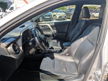Photo 20 du bon plan TOYOTA RAV4 197 Hybride Collection 2WD CVT occasion à 22490 €