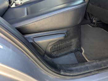 Photo 31 du bon plan TOYOTA RAV4 197 Hybride Collection 2WD CVT occasion à 22490 €