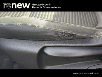 Photo 10 du bon plan RENAULT Scenic IV (JFA) Ph1 1.7 BluedCi 120 Business occasion à 16990 €