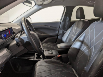 Photo 10 du bon plan FORD Mustang Mach-E 269ch Standard Range 76kWh Mach-E Propulsion occasion à 33989 €