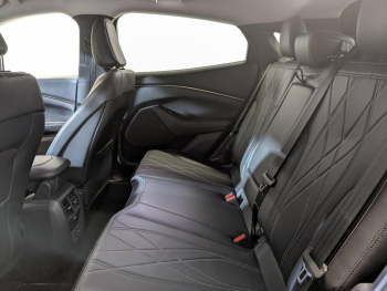 Photo 11 du bon plan FORD Mustang Mach-E 269ch Standard Range 76kWh Mach-E Propulsion occasion à 33989 €