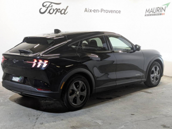 Photo 23 du bon plan FORD Mustang Mach-E 269ch Standard Range 76kWh Mach-E Propulsion occasion à 33989 €