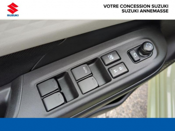 Photo 14 du bon plan SUZUKI Swift 1.2 Hybrid 83ch Pack AllGrip occasion à 18490 €
