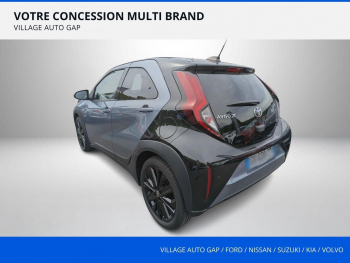 Photo 3 du bon plan TOYOTA Aygo X 1.0 VVT-i 72ch Air Design MY23 occasion à 13780 €