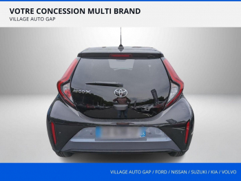 Photo 4 du bon plan TOYOTA Aygo X 1.0 VVT-i 72ch Air Design MY23 occasion à 13780 €