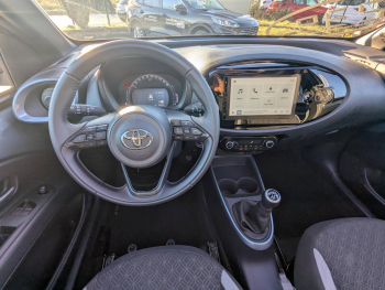 Photo 8 du bon plan TOYOTA Aygo X 1.0 VVT-i 72ch Air Design MY23 occasion à 13780 €