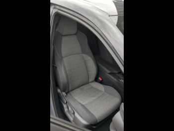 Photo 9 du bon plan TOYOTA C-HR 2.0 Hybride Rechargeable 225ch Graphic MY26 occasion à 37600 €