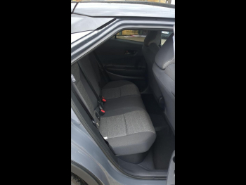 Photo 10 du bon plan TOYOTA C-HR 2.0 Hybride Rechargeable 225ch Graphic MY26 occasion à 37600 €