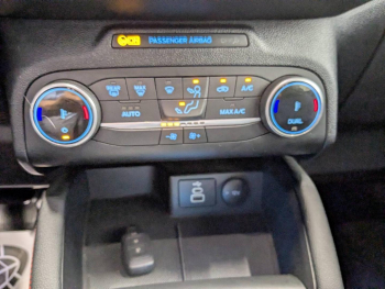 Photo 19 du bon plan FORD Kuga 2.5 Duratec 190ch FHEV E85 ST-Line X BVA occasion à 26989 €