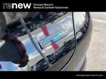 Photo 12 du bon plan RENAULT Captur 1.6 E-Tech full hybrid 145ch esprit Alpine occasion à 24980 €