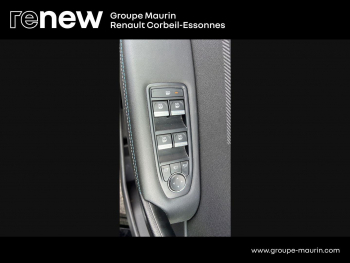 Photo 19 du bon plan RENAULT Captur 1.6 E-Tech full hybrid 145ch esprit Alpine occasion à 24980 €