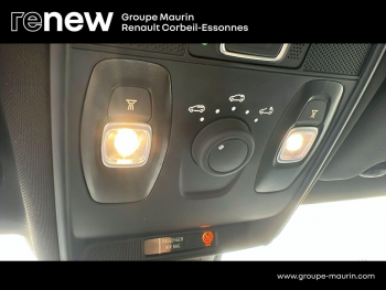 Photo 28 du bon plan RENAULT Captur 1.6 E-Tech full hybrid 145ch esprit Alpine occasion à 24980 €