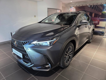 Photo 3 du bon plan LEXUS NX 450h+ Luxe 4WD occasion à 44990 €