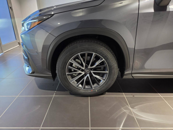 Photo 16 du bon plan LEXUS NX 450h+ Luxe 4WD occasion à 44990 €