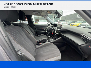 Photo 12 du bon plan PEUGEOT 2008 1.2 PureTech 100ch S&S Active Pack occasion à 12990 €
