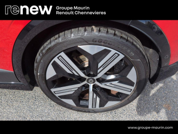 Photo 11 du bon plan RENAULT Megane E-Tech Electric EV60 220ch Iconic super charge occasion à 27990 €