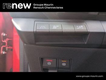Photo 22 du bon plan RENAULT Megane E-Tech Electric EV60 220ch Iconic super charge occasion à 27990 €