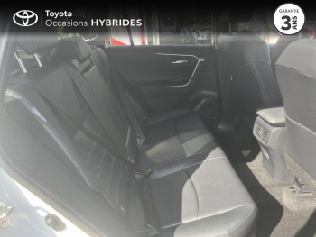 Photo 7 du bon plan TOYOTA RAV4 2.5 Hybride 218ch Lounge 2WD MY24 occasion à 39990 €