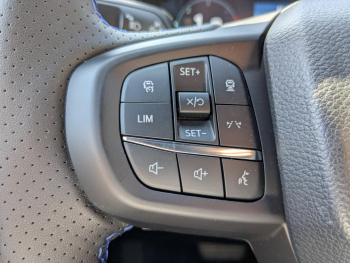 Photo 22 du bon plan FORD Ranger VUL 3.0 EcoBlue V6 240ch Stop&Start Double Cabine MS-RT e-4WD BVA10 PAS DE MALUS occasion à 72832 €