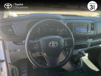 Photo 9 du bon plan TOYOTA ProAce VUL Medium 2.0 D-4D 140 Business MC22 occasion à 21990 €