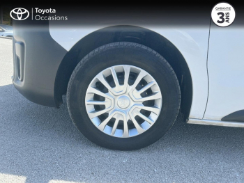 Photo 16 du bon plan TOYOTA ProAce VUL Medium 2.0 D-4D 140 Business MC22 occasion à 21990 €