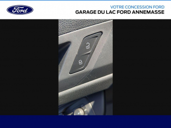 Photo 17 du bon plan FORD Tourneo Connect 1.5 EcoBoost 114ch Titanium occasion à 24990 €