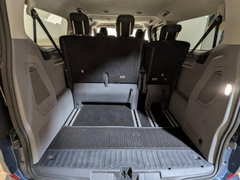 Photo 21 du bon plan FORD Tourneo Custom 320 L2H1 2.0 EcoBlue 150ch Titanium occasion à 55990 €