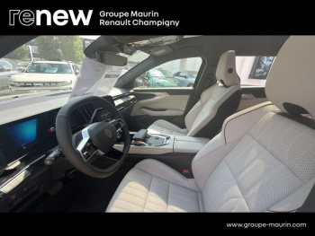 Photo 13 du bon plan RENAULT Espace 1.2 E-Tech full hybrid 200ch Iconic 7 places - 25 occasion à 49300 €