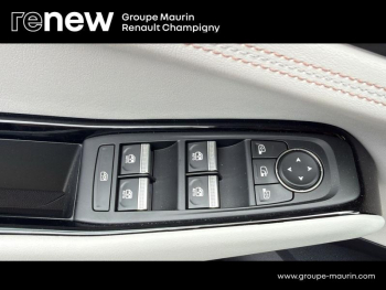 Photo 35 du bon plan RENAULT Espace 1.2 E-Tech full hybrid 200ch Iconic 7 places - 25 occasion à 49300 €