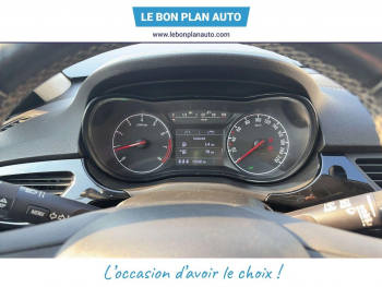 Photo 17 du bon plan OPEL Corsa 1.4 90ch Black Edition Start/Stop 5p occasion à 6890 €