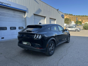 Photo 10 du bon plan FORD Mustang Mach-E 269ch Standard Range 76kWh Mach-E Propulsion occasion à 33500 €