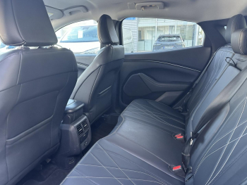Photo 17 du bon plan FORD Mustang Mach-E 269ch Standard Range 76kWh Mach-E Propulsion occasion à 33500 €
