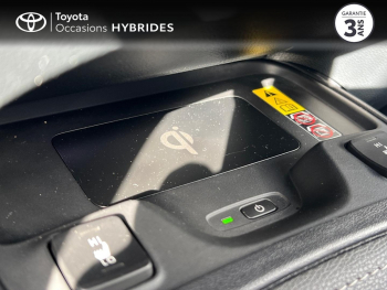 Photo 17 du bon plan TOYOTA Corolla Touring Spt 1.8 140ch Design MY25 occasion à 27990 €
