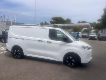 Photo 5 du bon plan FORD Transit Custom Fg VUL 320 L1H1 2.5 Duratec 232ch Hybride rechargeable Trend CVT occasion à 39480 €