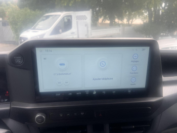 Photo 13 du bon plan FORD Transit Custom Fg VUL 320 L1H1 2.5 Duratec 232ch Hybride rechargeable Trend CVT occasion à 39480 €