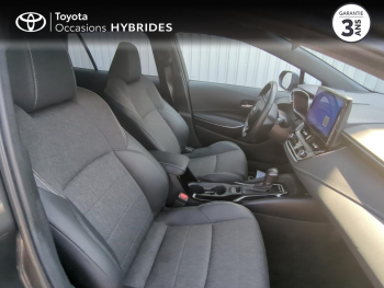 Photo 6 du bon plan TOYOTA Corolla Touring Spt 1.8 140ch Design MY25 occasion à 29490 €