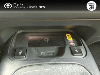 Photo 22 du bon plan TOYOTA Corolla Touring Spt 1.8 140ch Design MY25 occasion à 29490 €