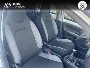 Photo 15 du bon plan TOYOTA Aygo X 1.0 VVT-i 72ch Dynamic occasion à 11990 €