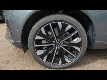 Photo 23 du bon plan VOLVO XC60 T6 Hybride Rechargeable 350ch Ultra Style Chrome Geartronic 8 AWD occasion à 54990 €